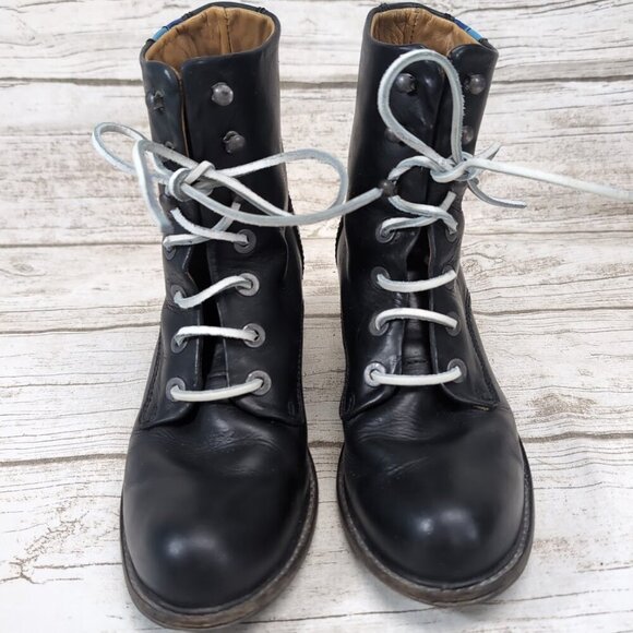 John Fluevog Adriana Nuni Black Leather Lace Up Boots Women Size 8 - Picture 2 of 9